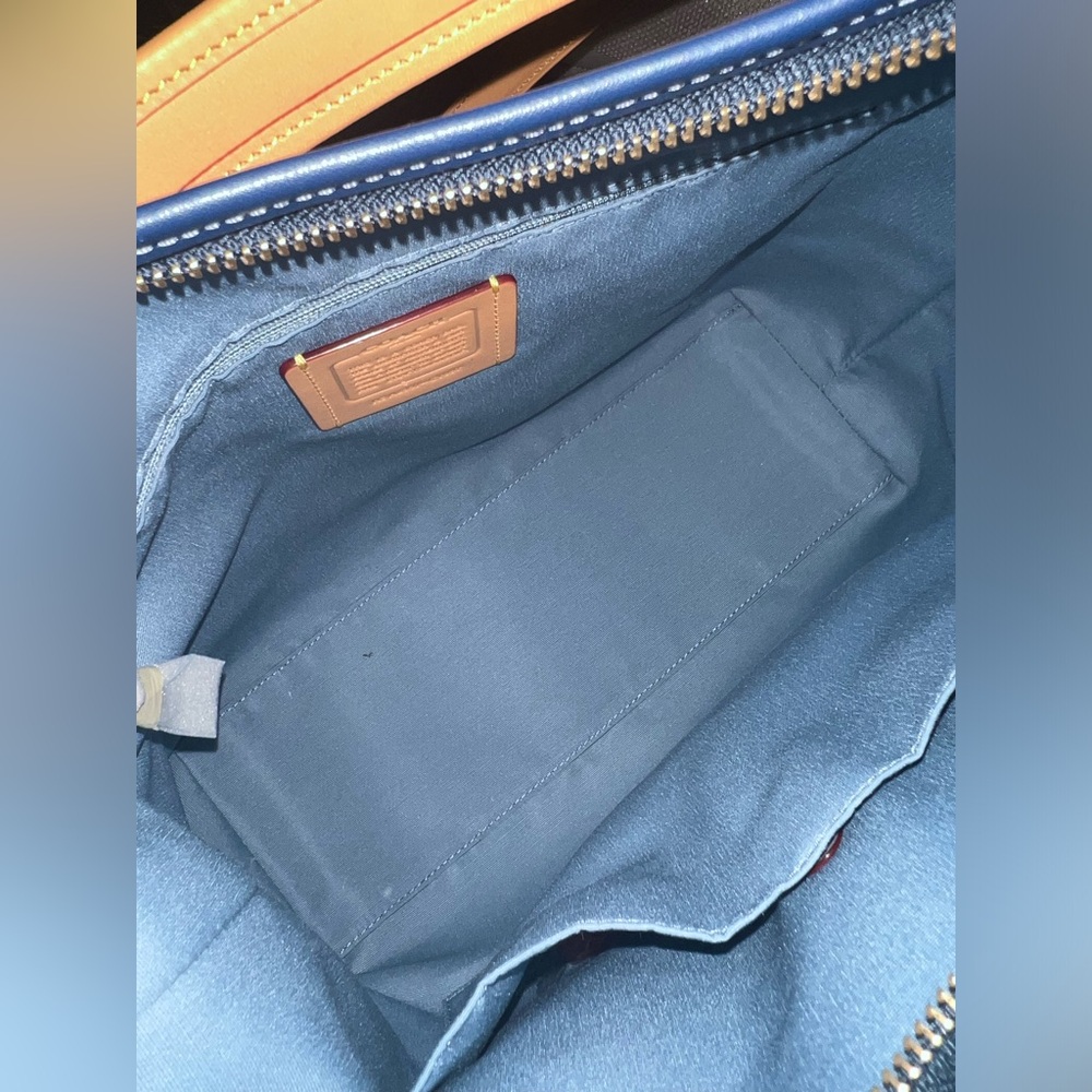 Decided to KEEP. Coach Denim Large Laurel Hobo bag. - Picture 3 of 5